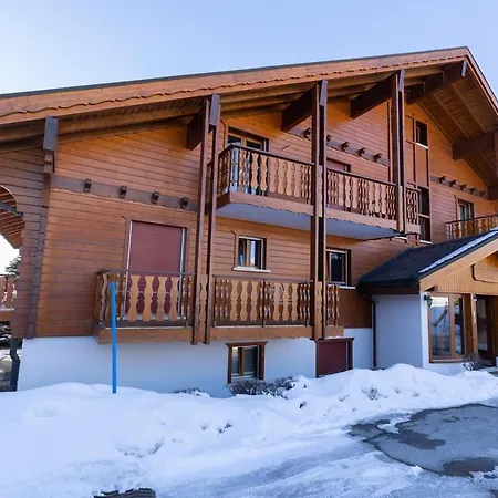 - Fabulous 2-bedroomed Flat Appartement *