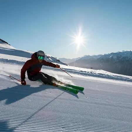 - Fabulous 2-bedroomed Flat Apartman Crans-Montana